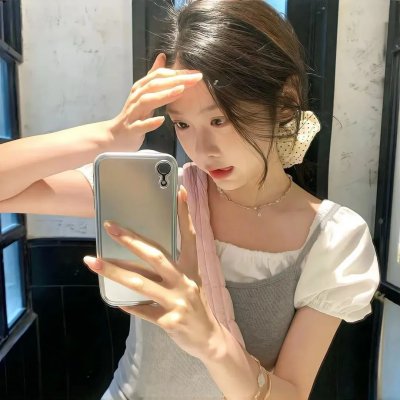 赛马女孩